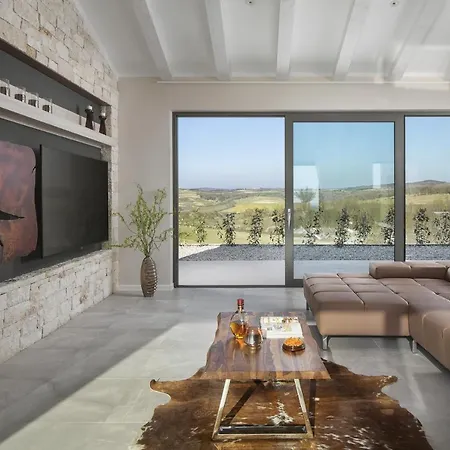 Villa Royale *